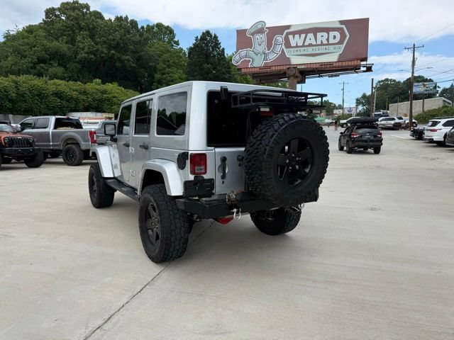 Used 2012 Jeep Wrangler Unlimited Sahara AWD/4WD image 9