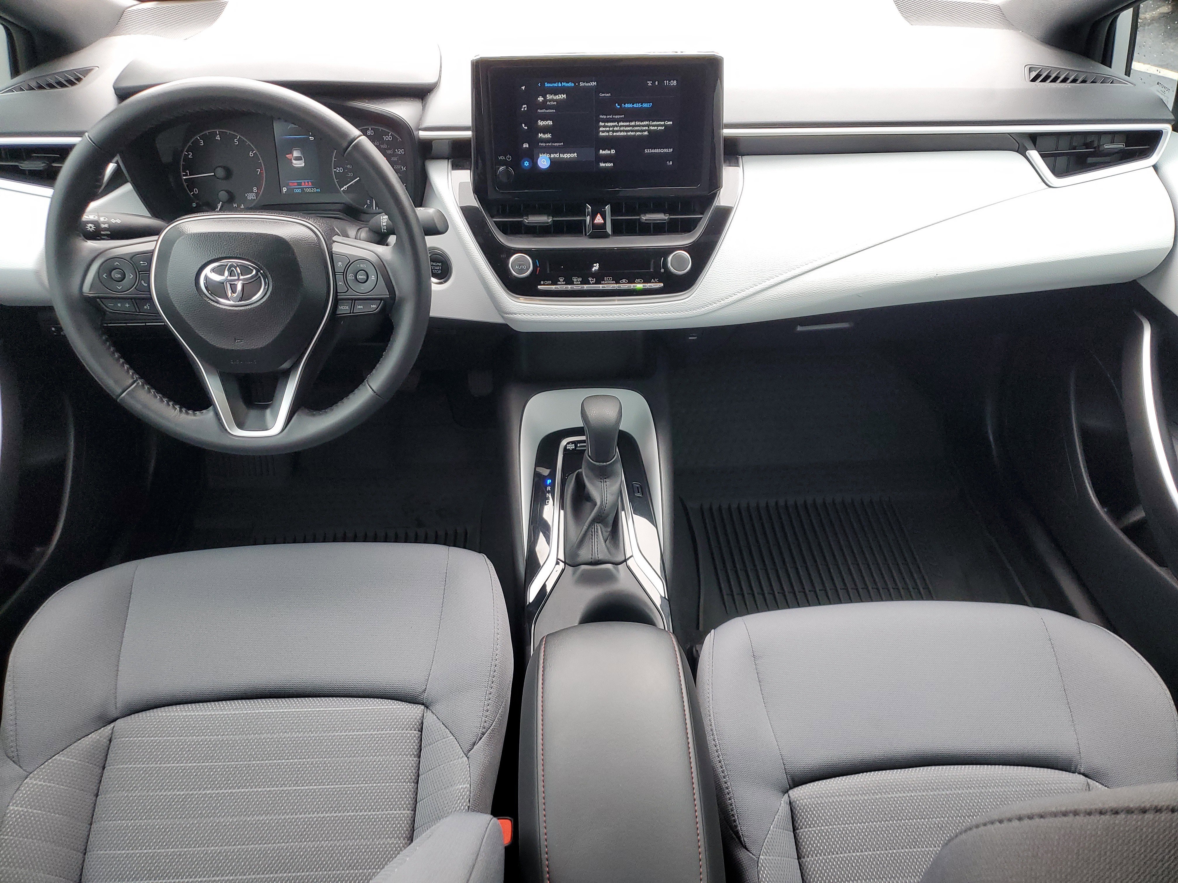 Used 2025 Toyota Corolla SE image 15