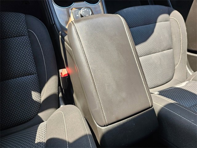 Used 2021 GMC Acadia SLE image 24