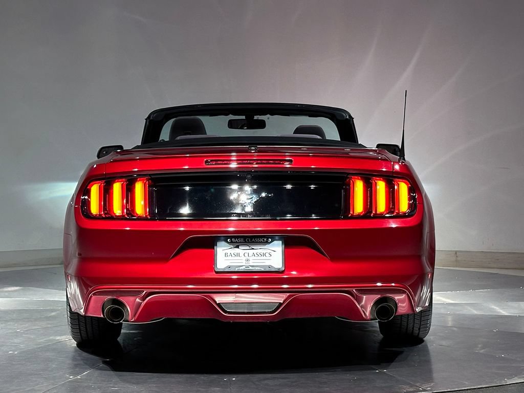 Used 2015 Ford Mustang Convertible w/ Equipment Group 051A RWD image 34
