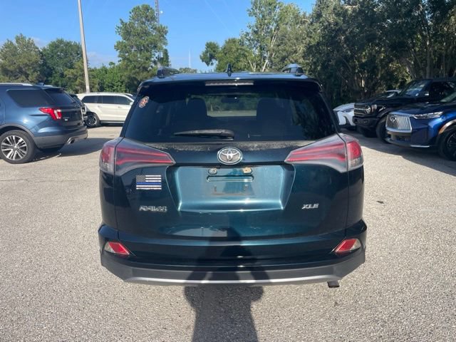 Used 2018 Toyota RAV4 XLE FWD image 3