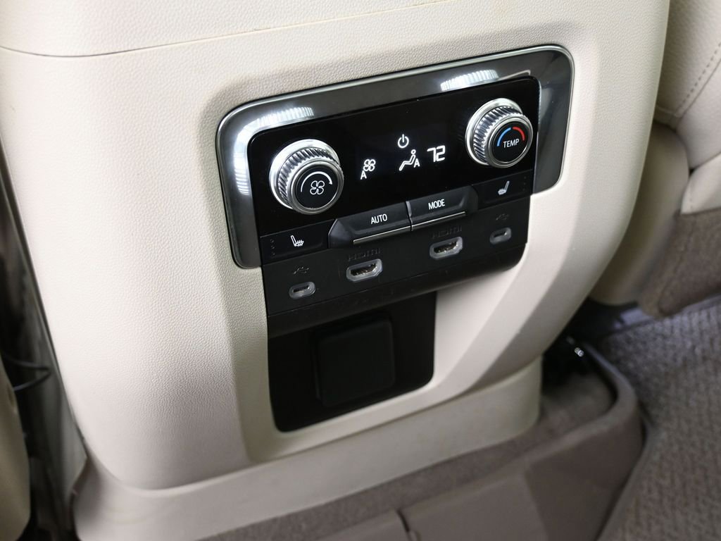 Used 2021 GMC Yukon XL Denali w/ Denali Premium Package RWD image 23