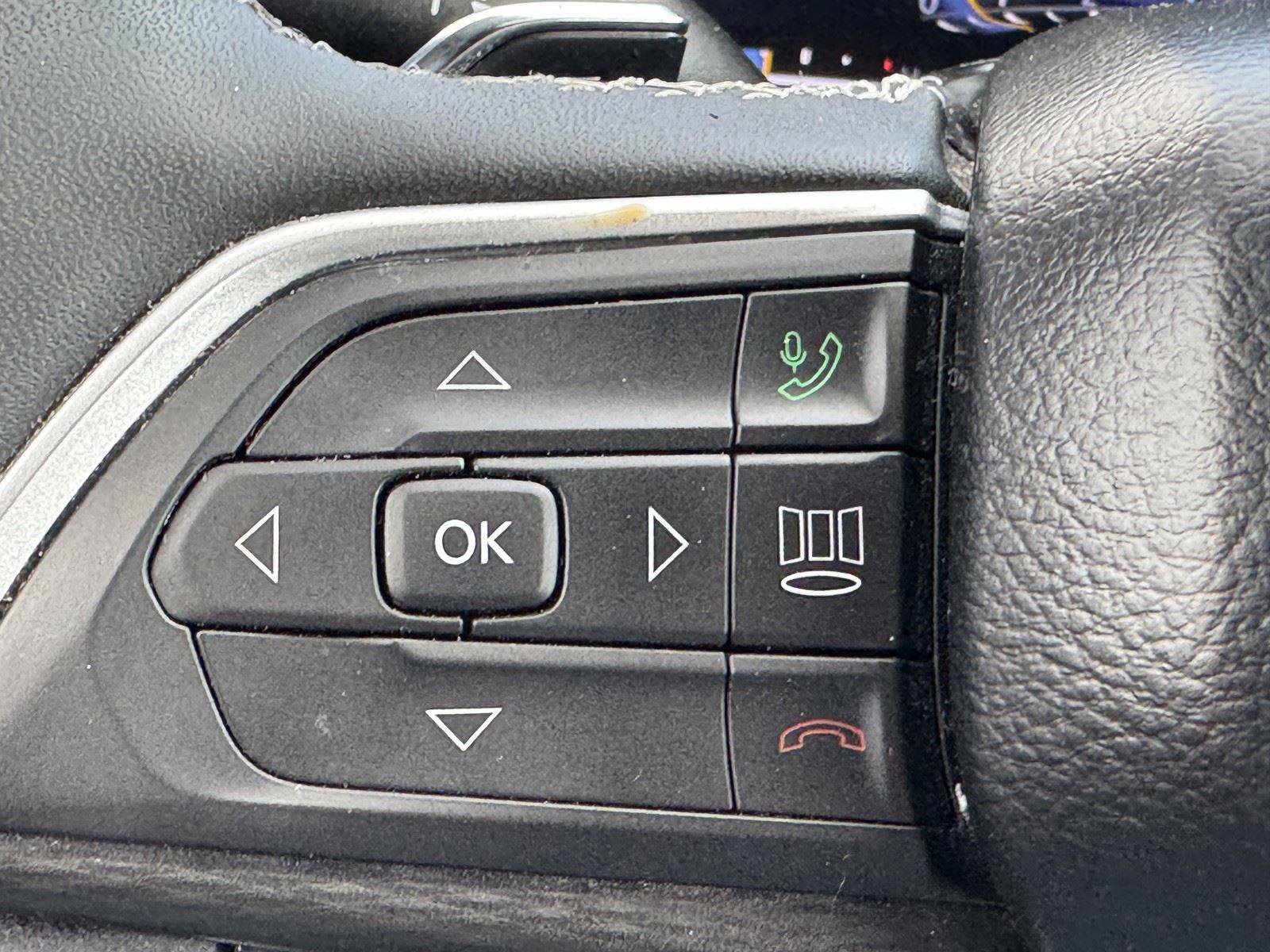 Used 2023 Jeep Grand Cherokee Altitude AWD/4WD image 25