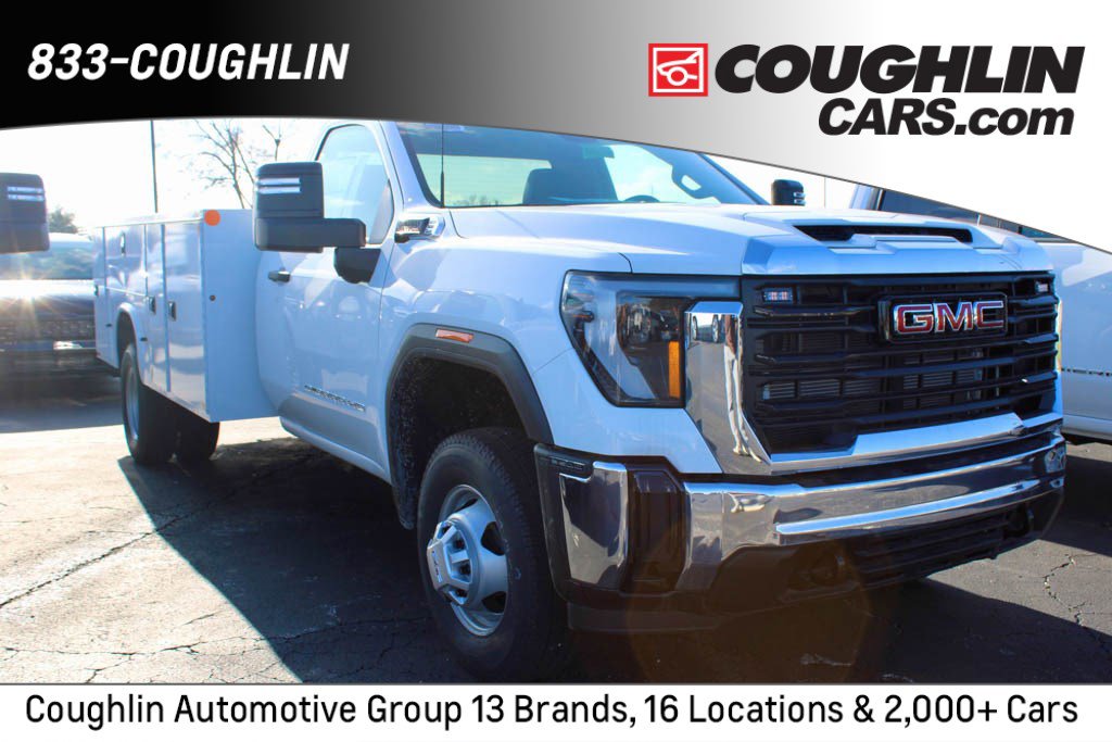 New 2024 GMC Sierra 3500 Pro w/ Convenience Package