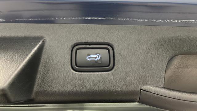 Used 2024 Hyundai Tucson Limited image 17