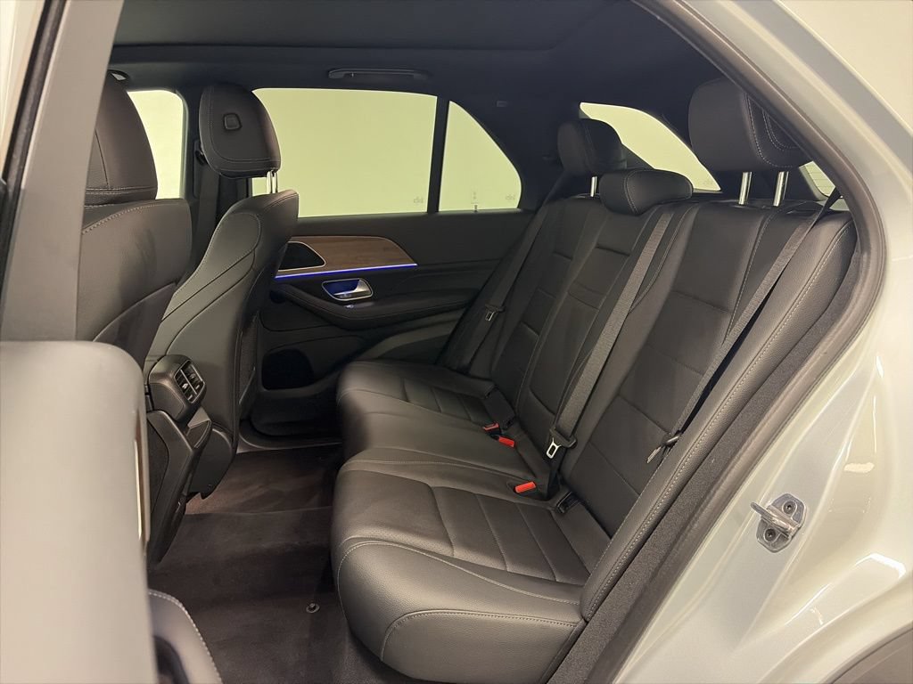 Certified 2025 Mercedes-Benz GLE 450 4MATIC image 17