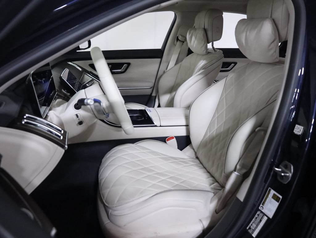 Certified 2023 Mercedes-Benz S 580e 4MATIC Sedan image 33