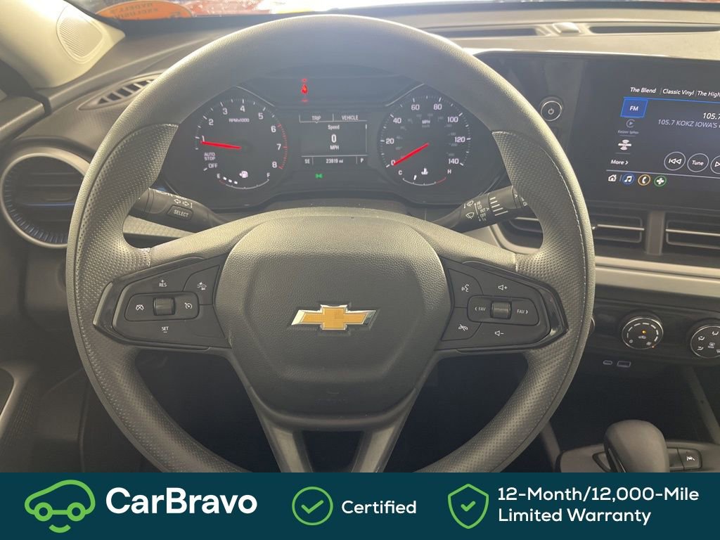 Certified 2025 Chevrolet Trax LS image 21