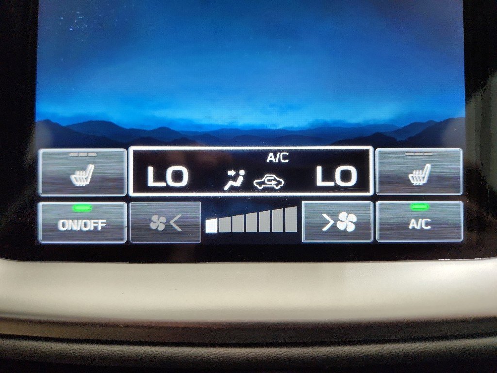 Certified 2025 Subaru Outback Onyx Edition AWD/4WD image 22