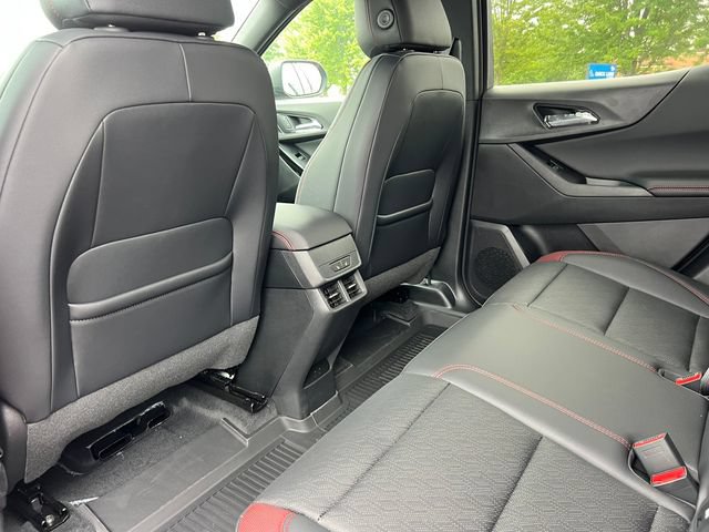 New 2027 Chevrolet Equinox RS w/ Safety and Technology Package AWD/4WD image 35