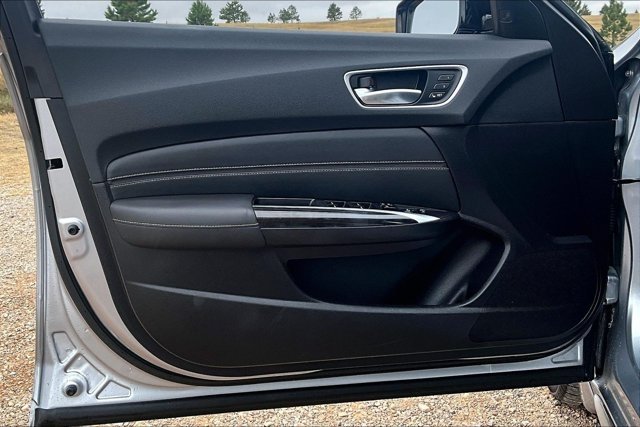 Used 2020 Acura TLX w/ Technology Package FWD image 19