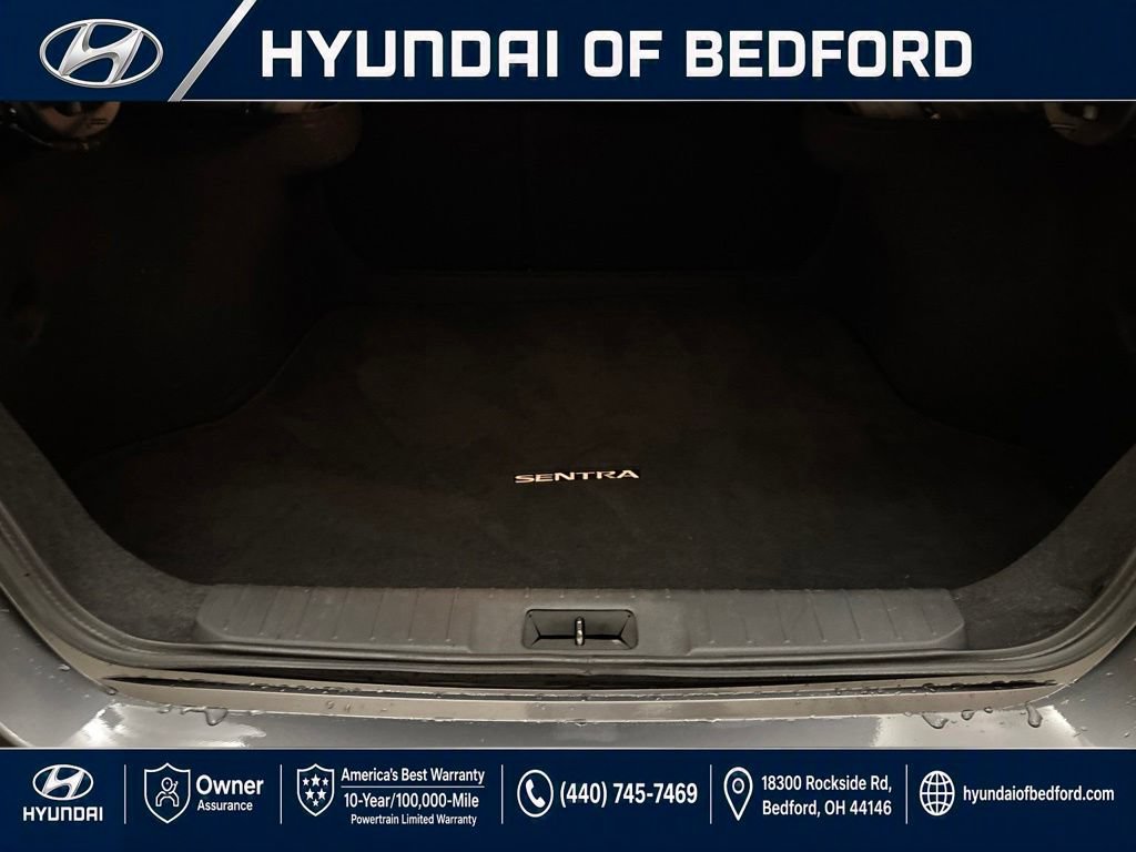 Used 2025 Nissan Sentra SV FWD image 12