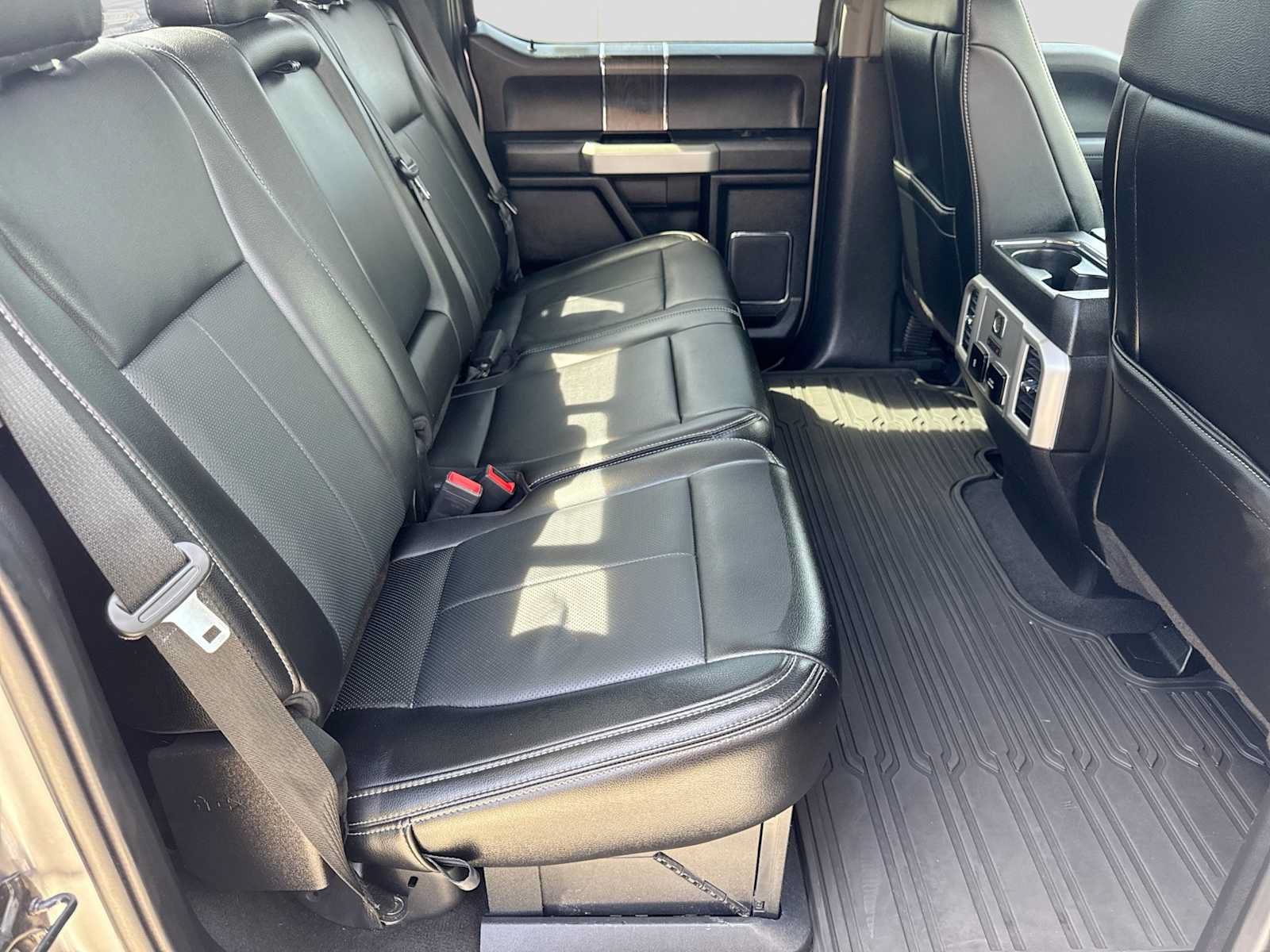Used 2021 Ford F250 Lariat w/ Chrome Package AWD/4WD image 20