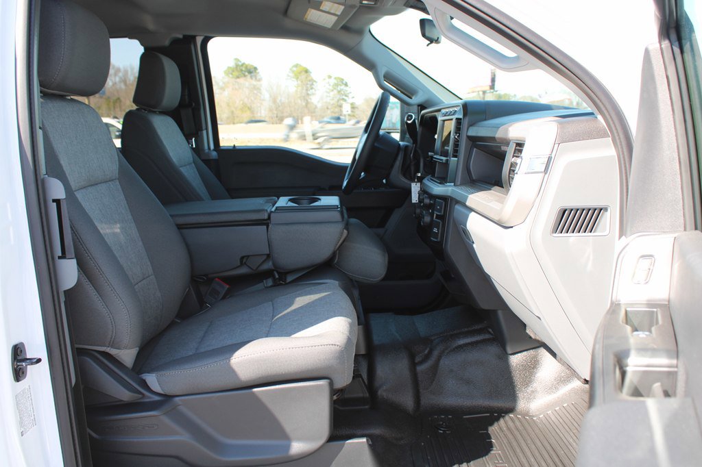 Used 2024 Ford F350 XL w/ XL Chrome Package image 11