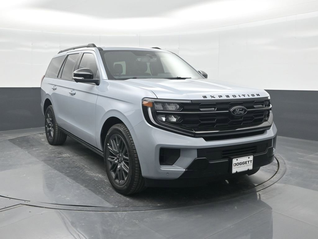 New 2025 Ford Expedition Platinum w/ Stealth Performance Package AWD/4WD image 8