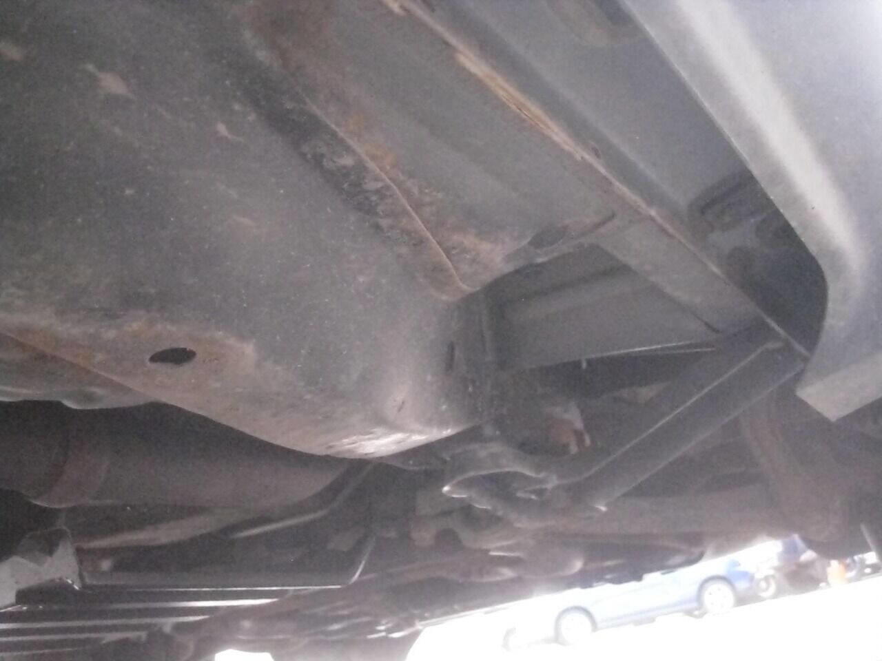 Used 2012 Jeep Grand Cherokee Laredo w/ Laredo E Group image 40