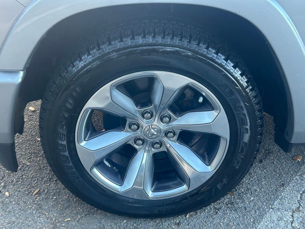 Used 2022 RAM 1500 Limited w/ Body Color Bumper Group image 19