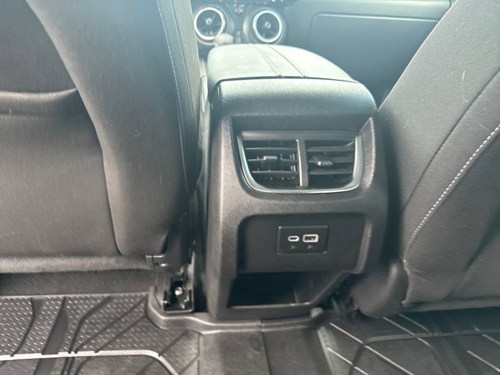 Used 2024 Chevrolet Blazer LT w/ Convenience Package FWD image 30