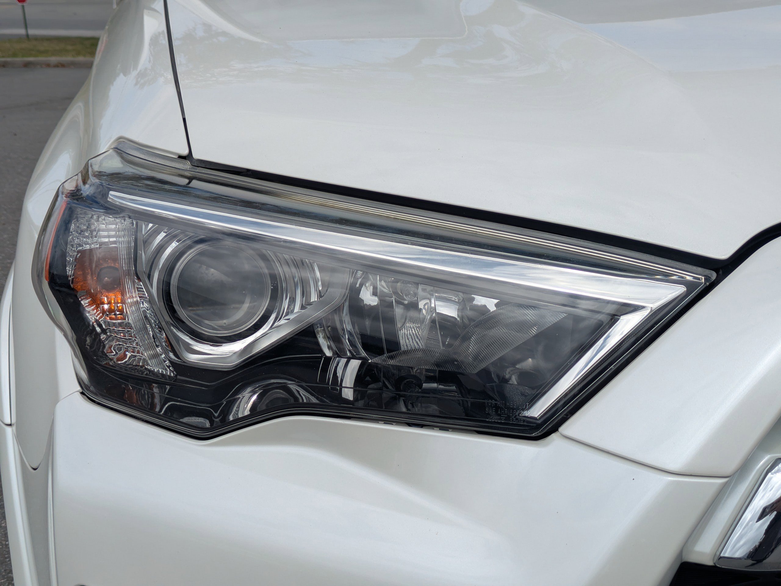 Used 2018 Toyota 4Runner Limited image 9