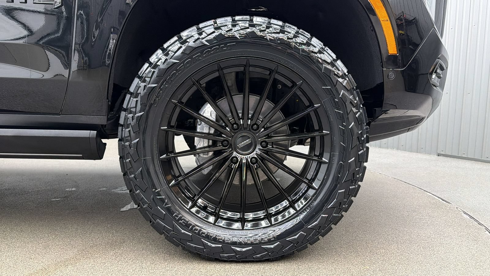 Used 2026 GMC Yukon AT4 Ultimate w/ LPO, Floor Liner Package AWD/4WD image 10