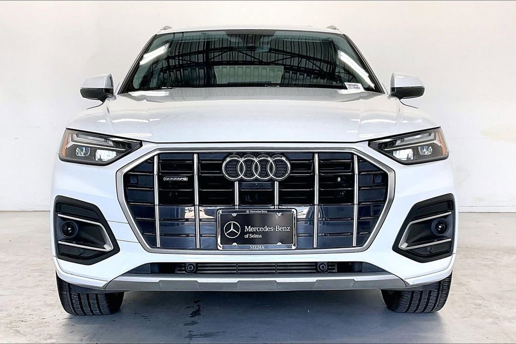 Used 2021 Audi Q5 2.0T Premium Plus w/ Premium Plus Package AWD/4WD image 3