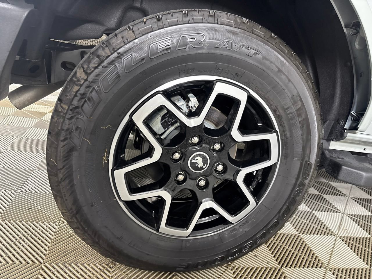 Used 2024 Ford Bronco Outer Banks AWD/4WD image 33