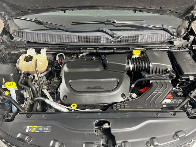 Used 2019 Chrysler Pacifica Touring-L Plus w/ Advanced Safetytec Group FWD image 31