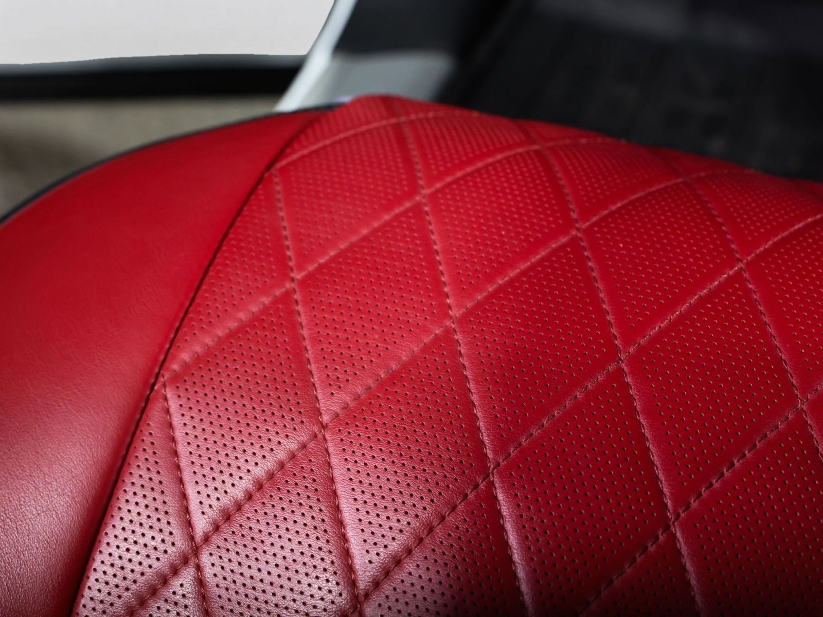 Used 2021 Land Rover Range Rover SV Autobiography Dynamic image 11