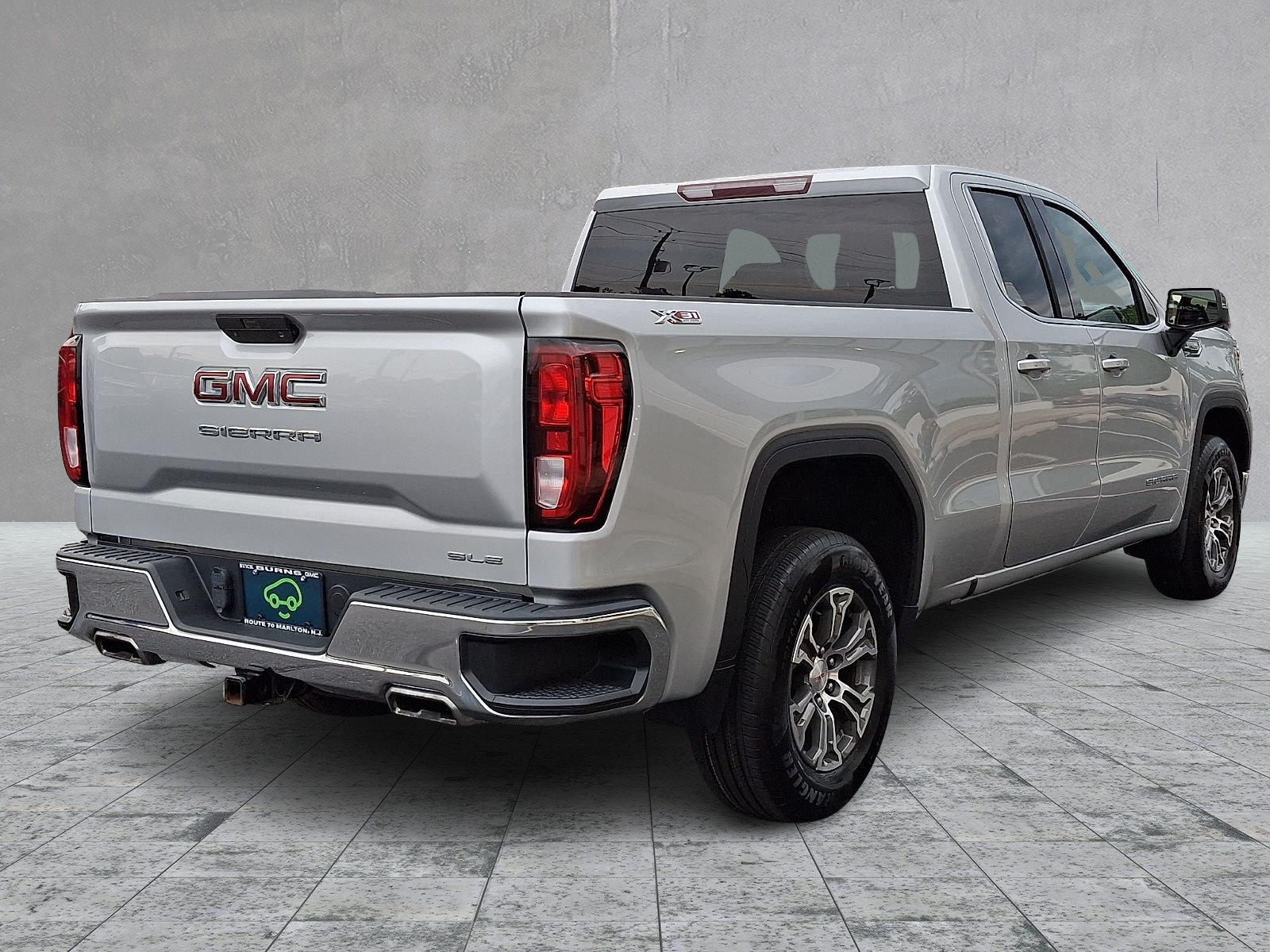 Certified 2020 GMC Sierra 1500 SLE w/ SLE Value Package AWD/4WD image 4