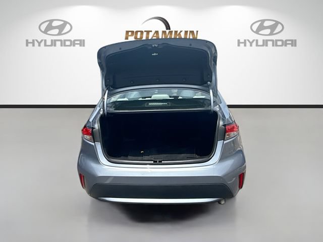 Used 2022 Toyota Corolla LE FWD image 24