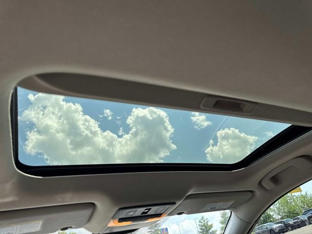 Certified 2025 Nissan Sentra SR w/ SR Premium Package FWD image 20