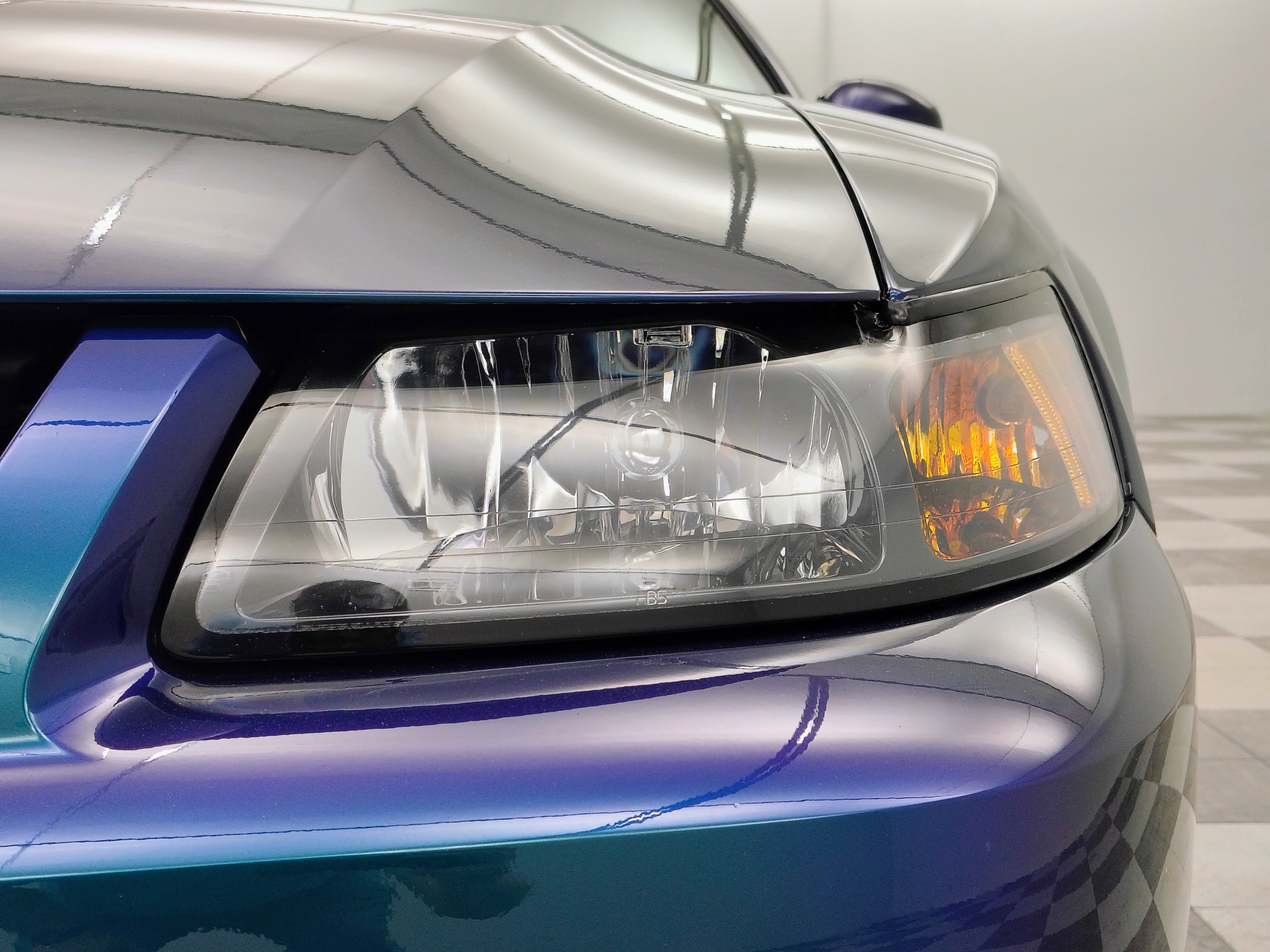Used 2004 Ford Mustang Cobra RWD image 20