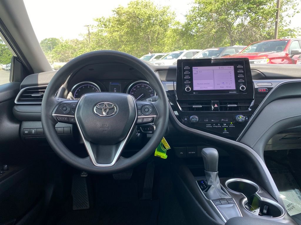 Used 2023 Toyota Camry LE FWD image 15