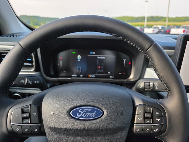 New 2025 Ford Maverick XLT w/ XLT Luxury Package image 13