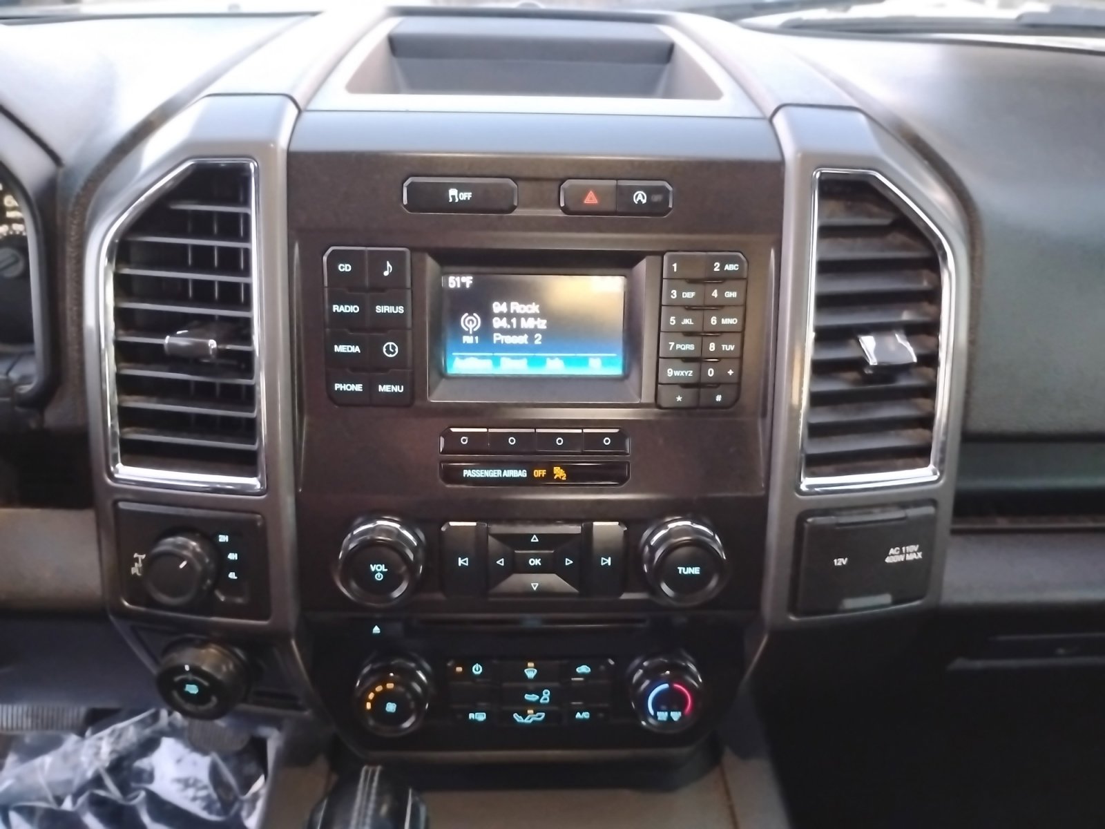 Used 2016 Ford F150 XLT w/ Equipment Group 301A Mid image 26