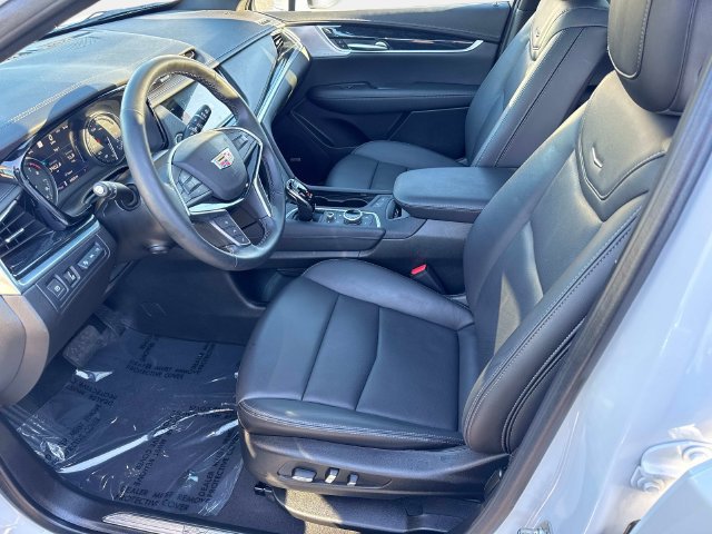 New 2026 Cadillac XT5 Premium Luxury w/ Driver Assist Package AWD/4WD image 19