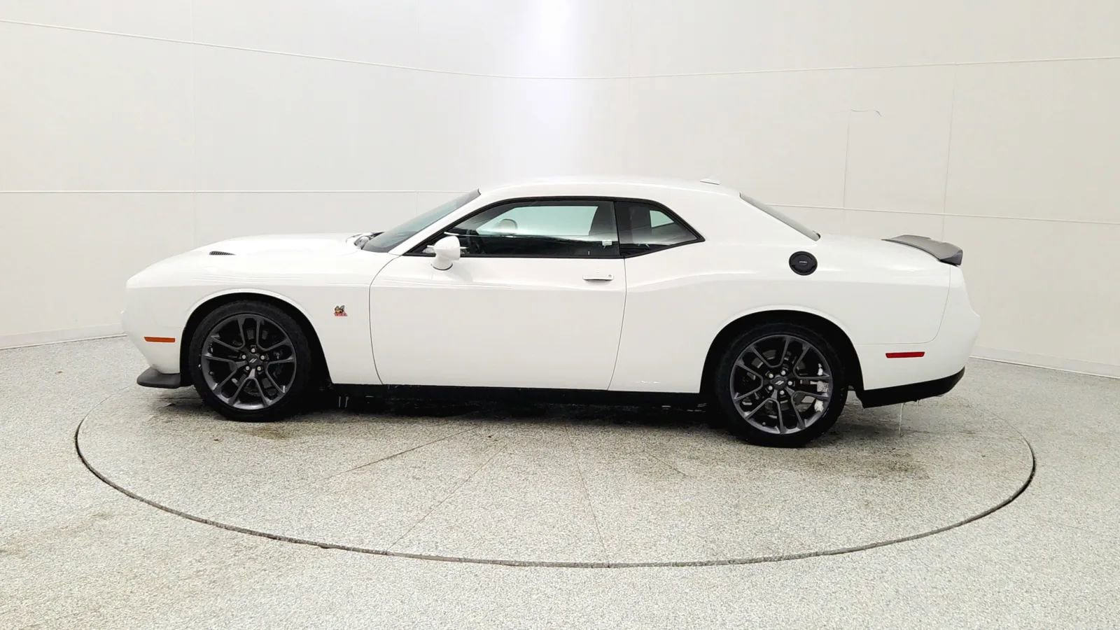 Used 2023 Dodge Challenger R/T Scat Pack w/ Plus Package image 4