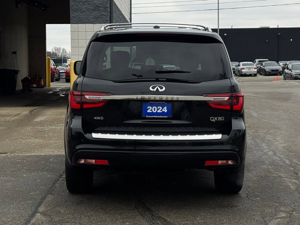 Used 2024 INFINITI QX80 Sensory image 6