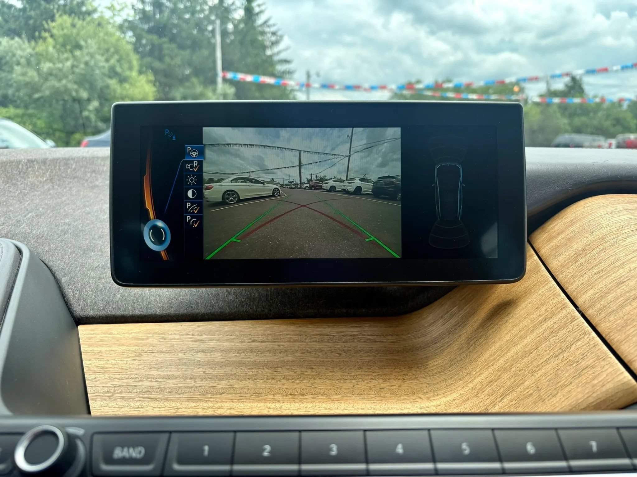 Used 2015 BMW i3 w/ Range Extender RWD image 33