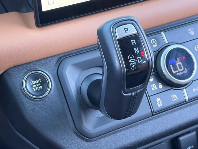 Used 2023 Land Rover Defender 130 X AWD/4WD image 12