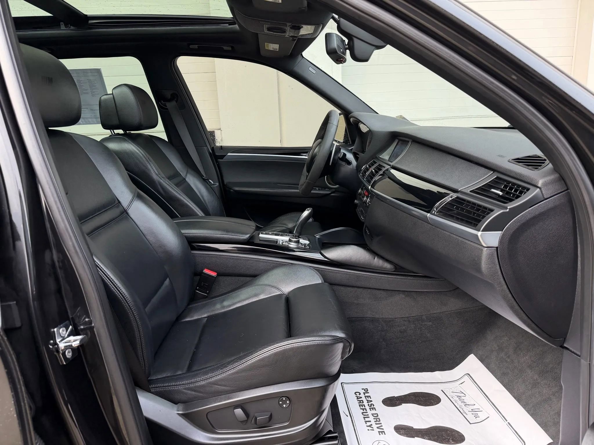 Used 2010 BMW X5 M image 14