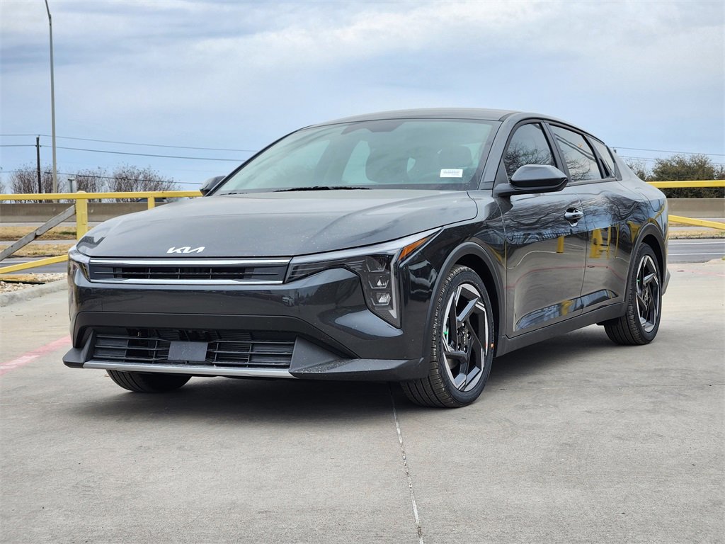 New 2026 Kia K4 EX image 2