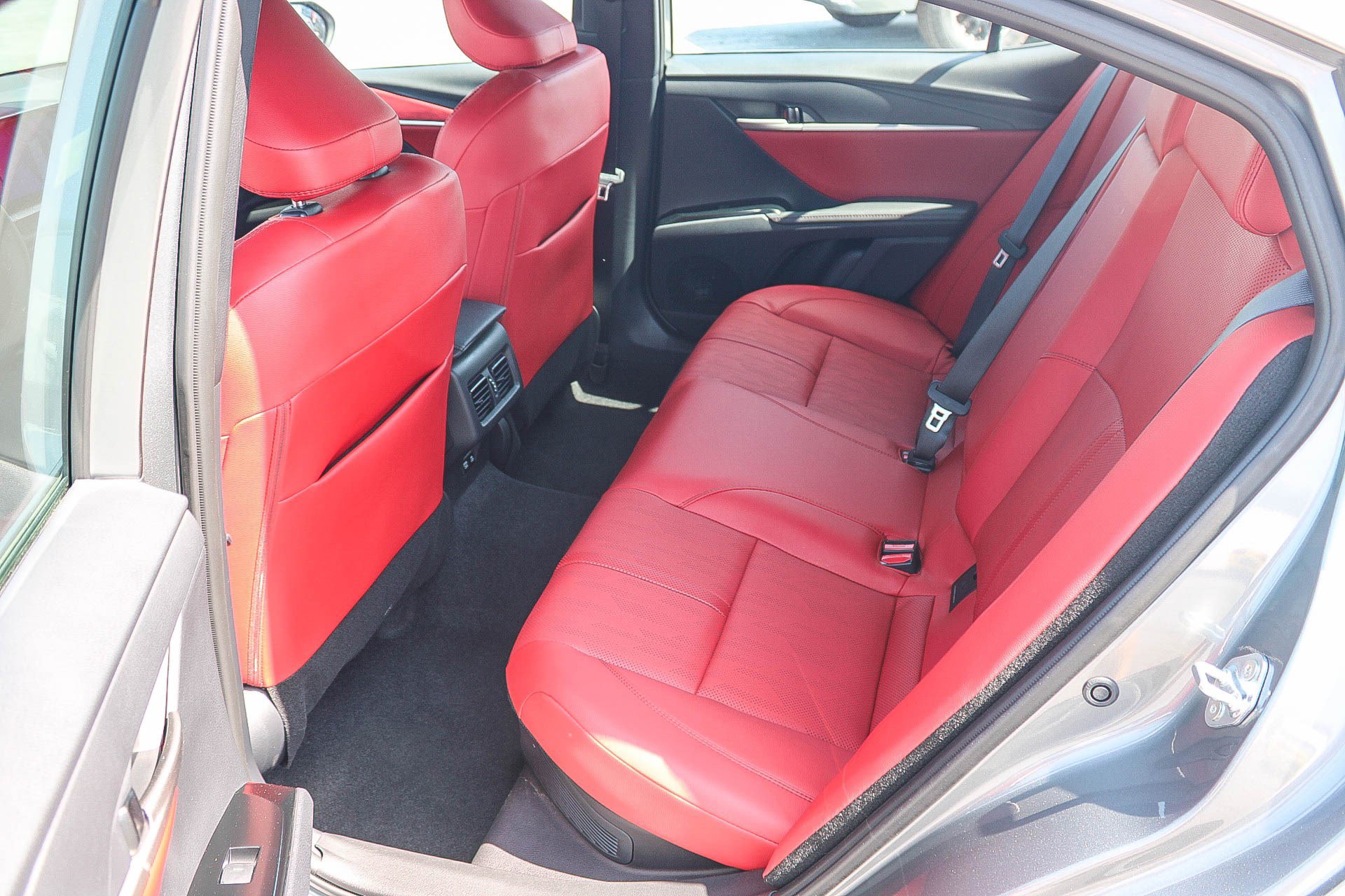Certified 2026 Toyota Camry XSE FWD image 19