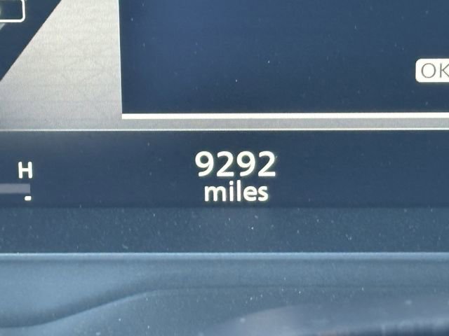 Certified 2025 Nissan Rogue SL image 29