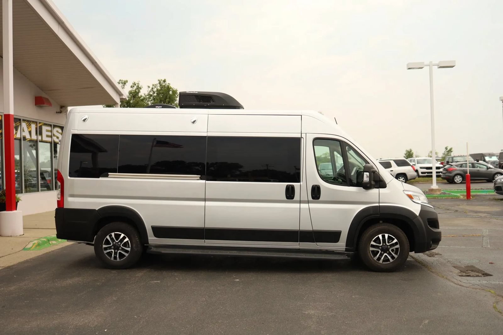 Used 2024 RAM ProMaster 3500 w/ Leather Interior Group FWD image 4
