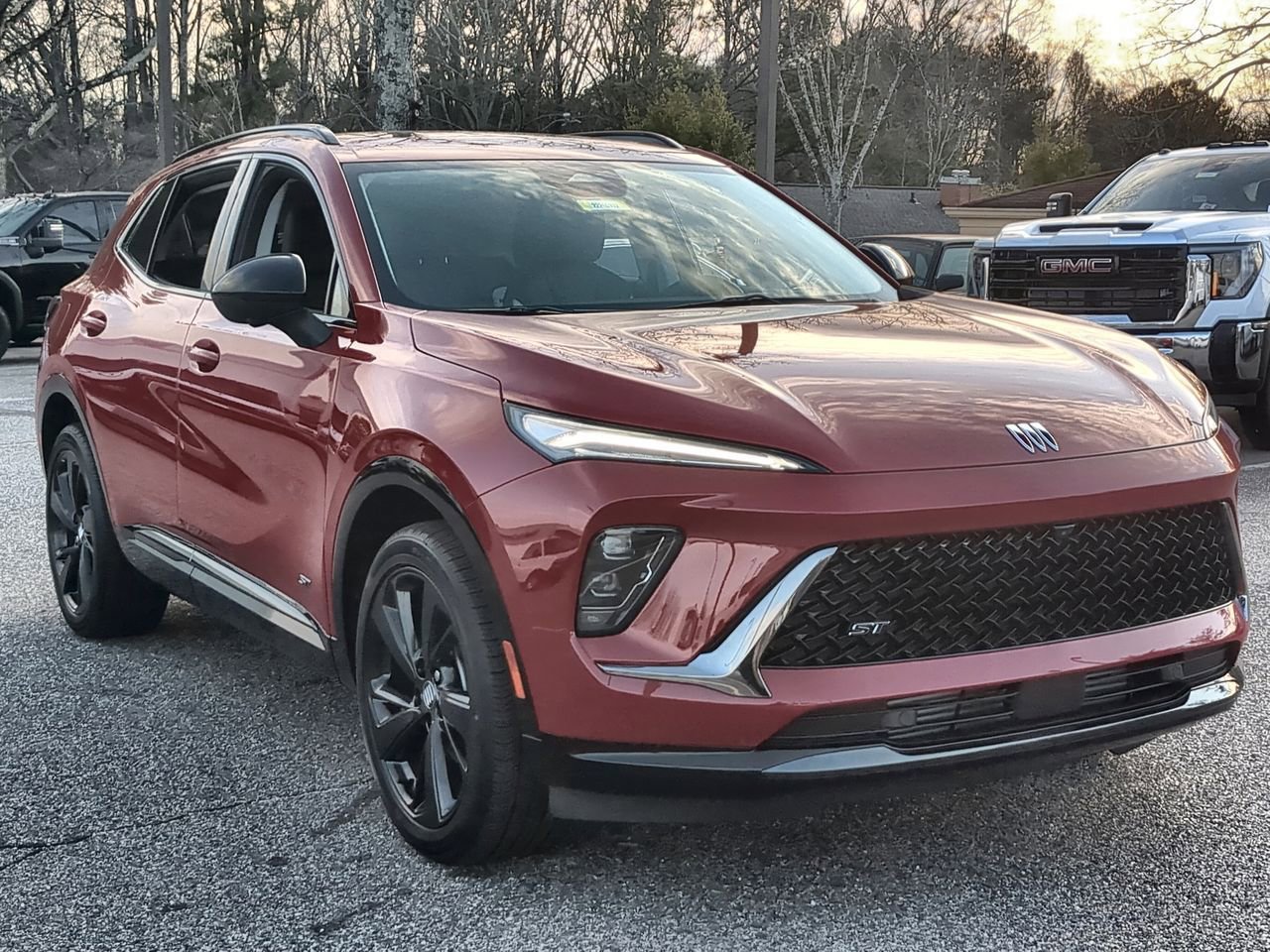 New 2026 Buick Envision Sport Touring image 2