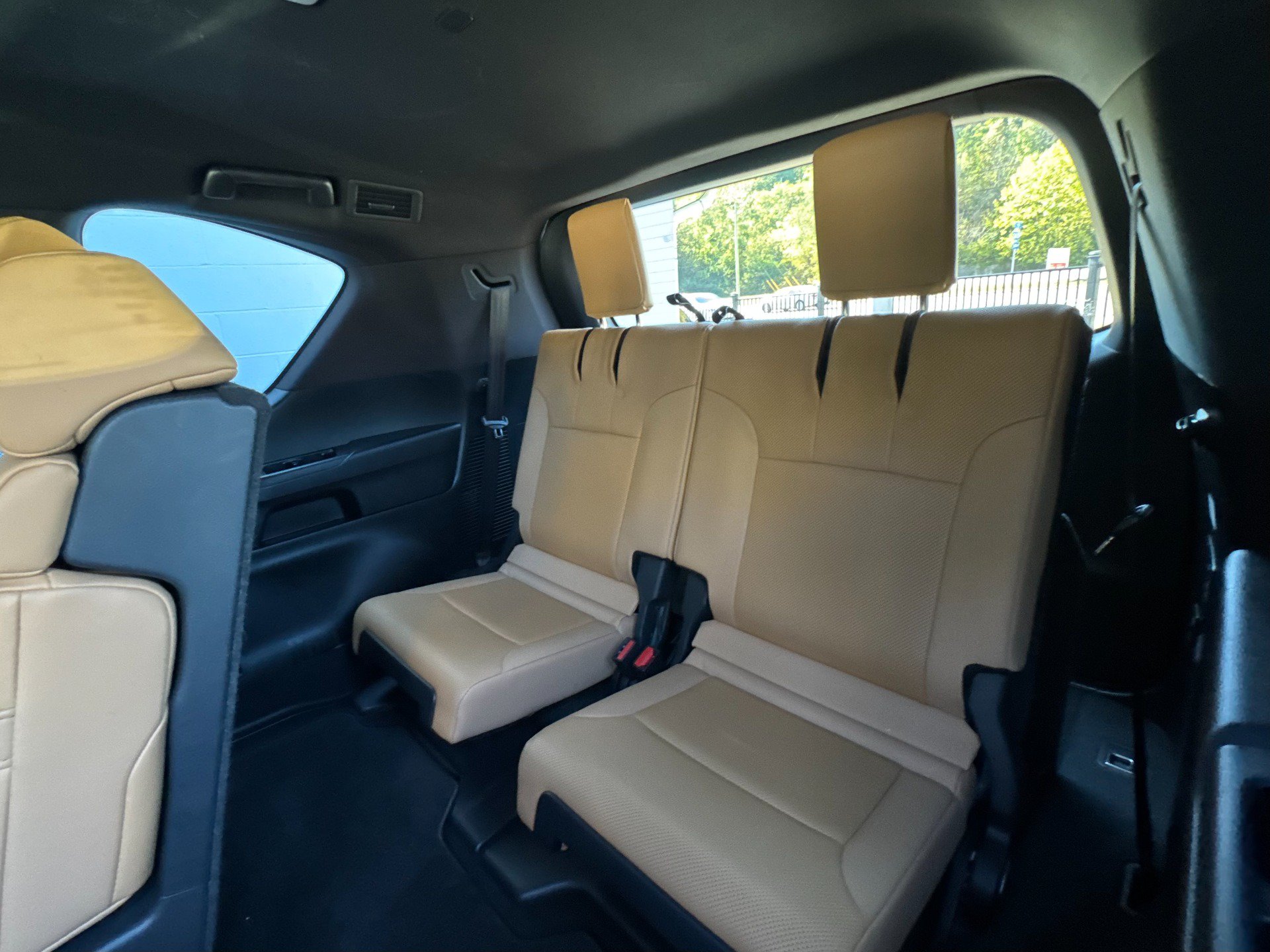 Used 2024 Lexus LX 600 4WD w/ Luxury Package image 50