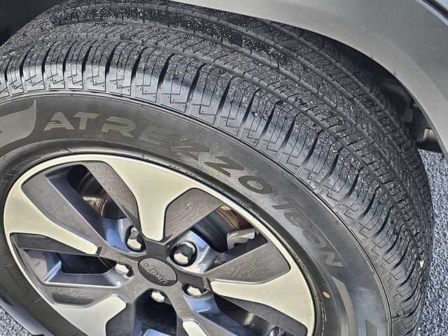 Used 2024 Jeep Grand Cherokee Limited 4xe image 13