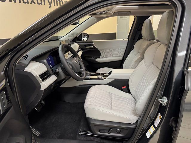 New 2026 Mitsubishi Outlander SEL FWD image 9