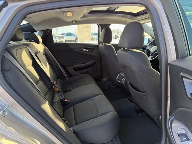 Used 2023 Chevrolet Malibu LT image 15